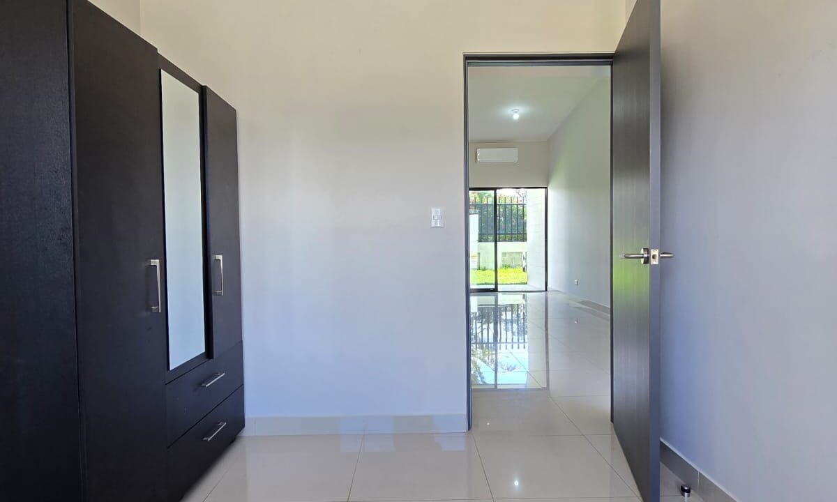 WhatsApp Image 2025-05-28 at 2.07.12 PM (1)